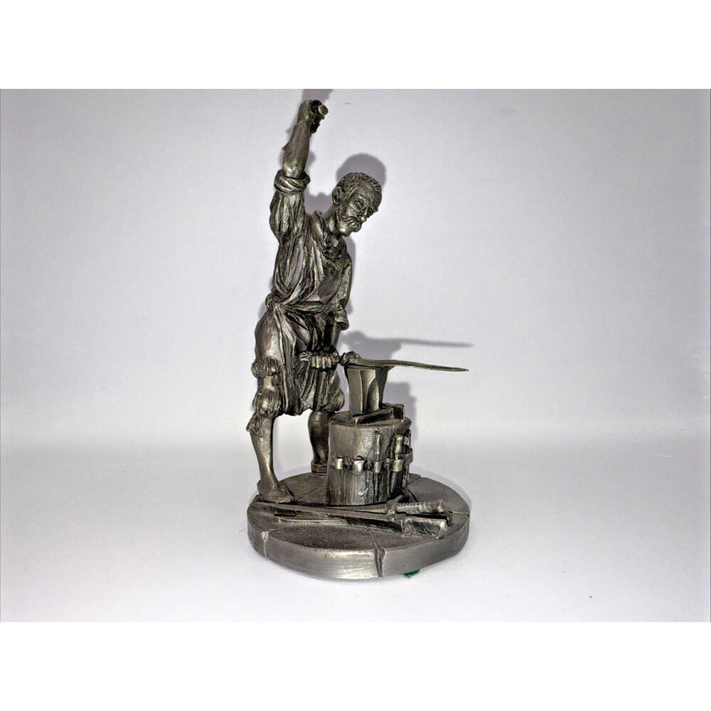 The Franklin Mint Pewter Swordsmith  1978 Master Craftsman of the Renaissance